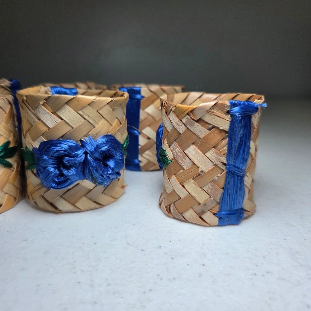 Vintage‎ Rattan Wicker Flower Napkin Rings Blue Hawaii Style Set of 6